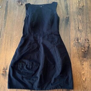 Elegant Black Sleeveless Dress by Cue